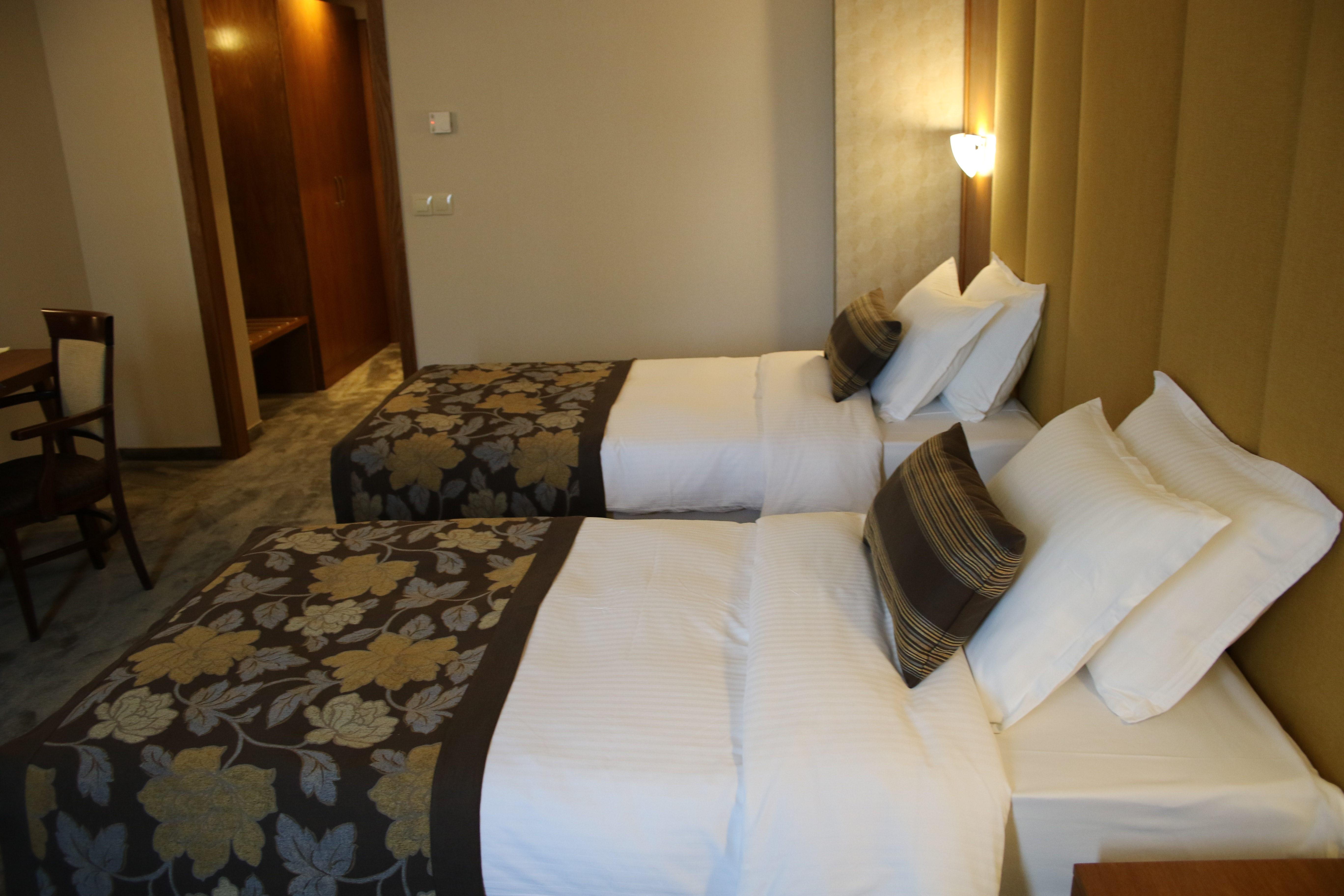 Hotel Golden Tulip Варна Екстер'єр фото