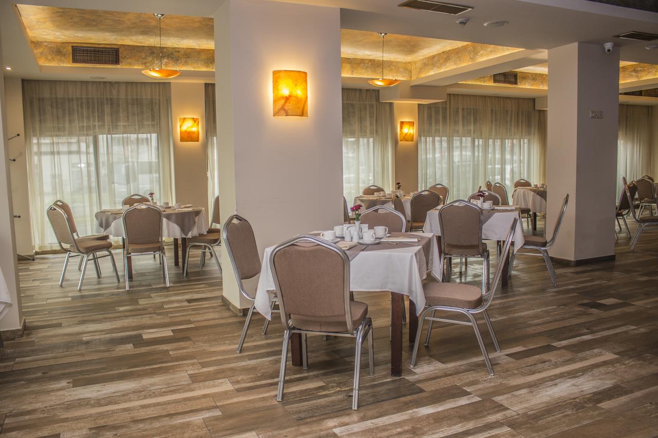Hotel Golden Tulip Варна Екстер'єр фото